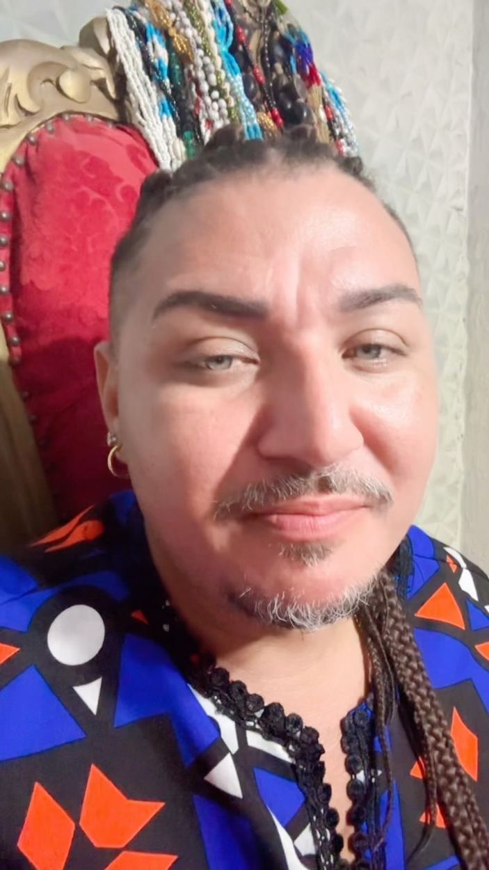 Pai Allex Fiorino D'Omulú, o Papito, dirigente do terreiro